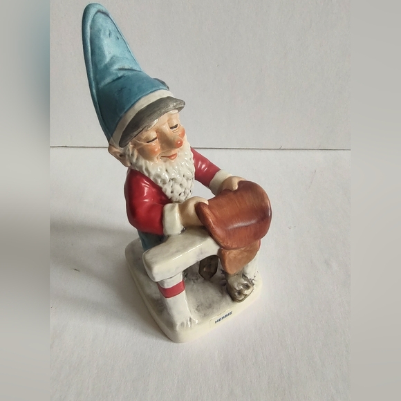 Goebel Co Boy Gnome Herbie Horseman Placing Saddle W Germany Red Blue Figurine - Picture 13 of 16